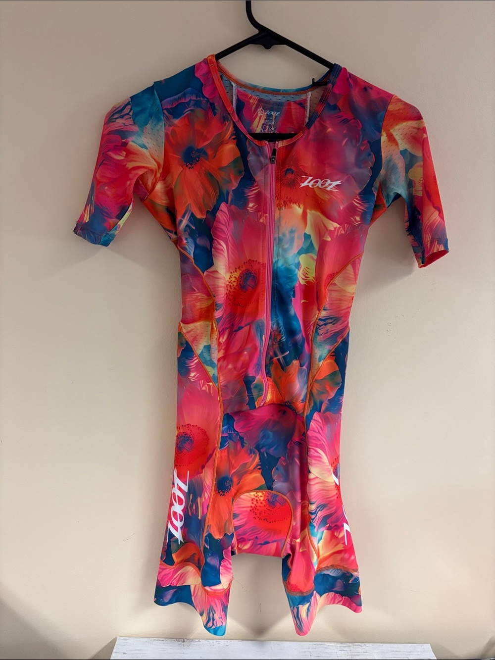 Zoot Triathlon Race Suit Womens Pink Floral Aero Short Sleeve Tri Suit small